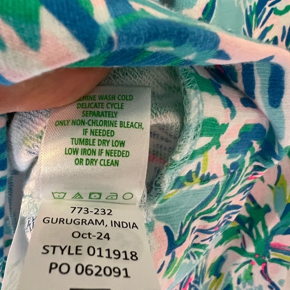 Lilly Pulitzer Jansen Long Sleeve Sweatshirt - Picture 9 of 9